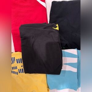 Lot of 5 tank top male workout XL